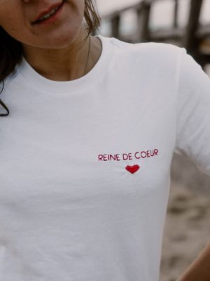 Tee-shirt brodé Reine de coeur