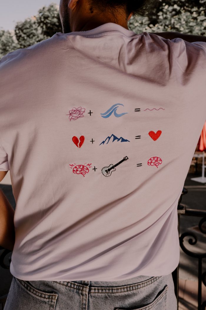 SANA - Tee-shirt Mixte brodé personnalisable – Image 4